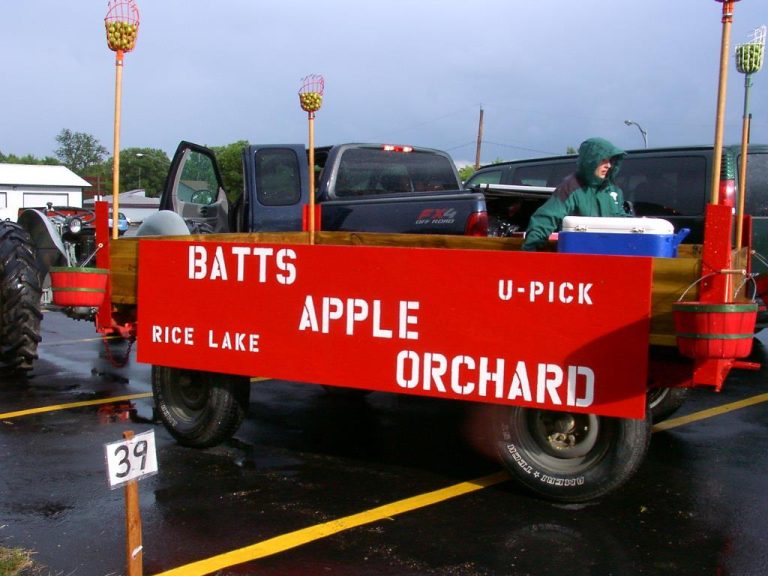batts apple orchard 768x576