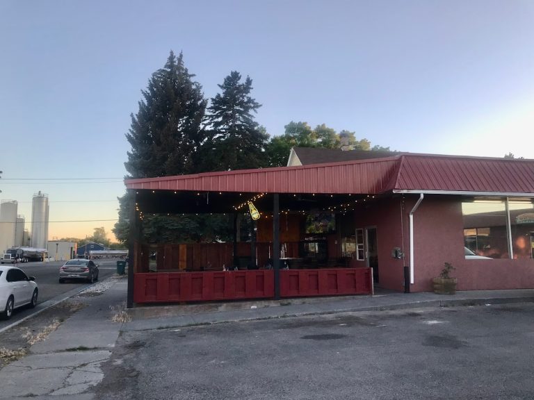 vazquez mexican restaurant 768x576